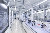 Testcenter mit Grosslabor für neuartige Technologien